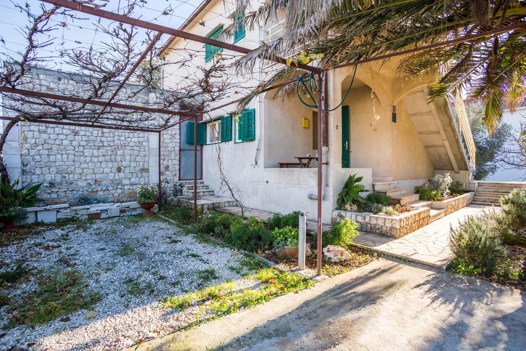 Apartment Srecko Vinišće Eksteriør bilde
