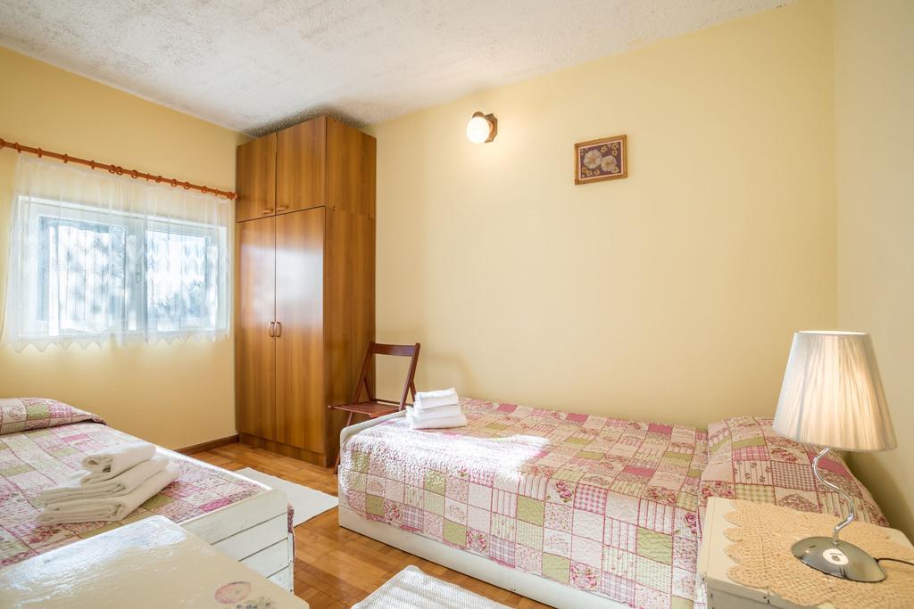 Apartment Srecko Vinišće Eksteriør bilde