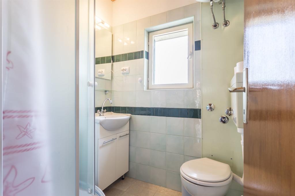 Apartment Srecko Vinišće Eksteriør bilde